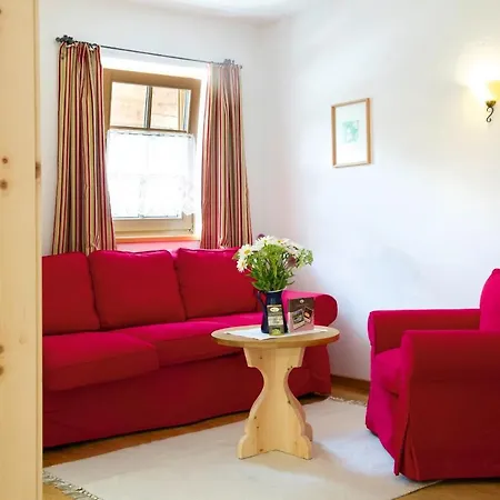 Chalet Almwellness-resort Tuffbad