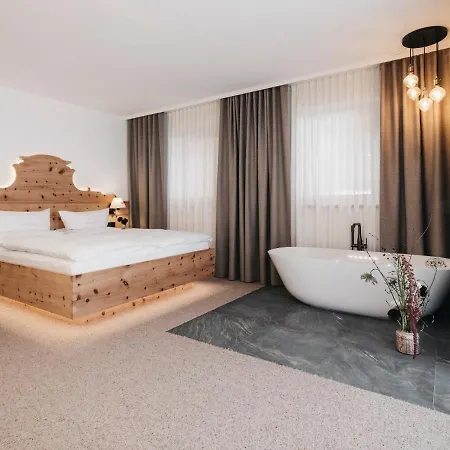 Almwellness-resort Tuffbad