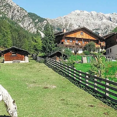 Almwellness-resort Tuffbad シャレー *