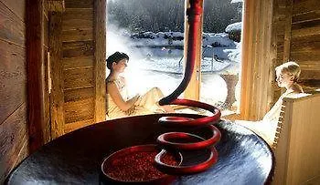 Almwellness-resort Tuffbad Dağ evi *