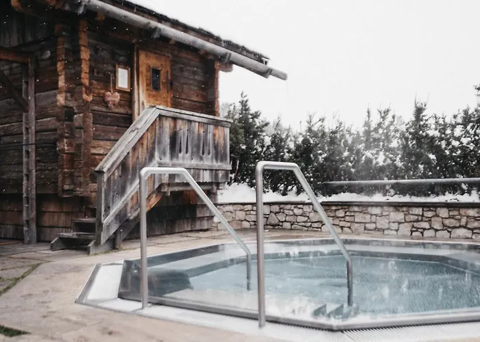 Almwellness-resort Tuffbad