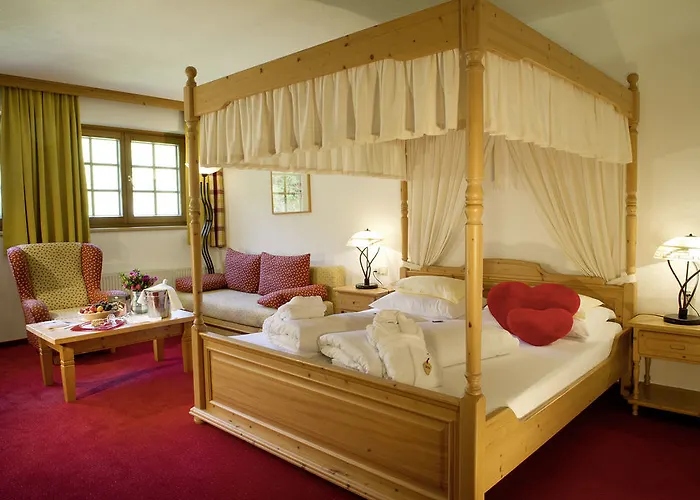 Almwellness-resort Tuffbad